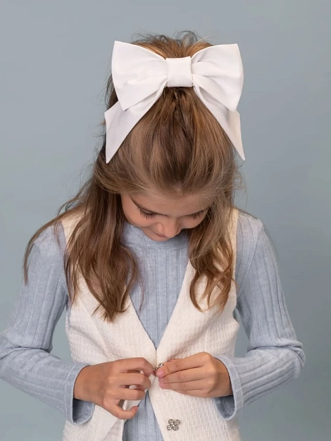 Заколка-бант