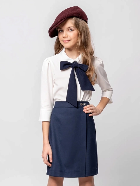 Блуза с воротником и синим СЪЕМНЫМ бантом