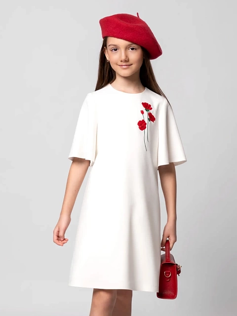 Платье А-силуэта с вышивкой