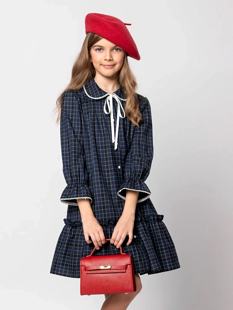 Платье трапеция на пуговицах с лентой