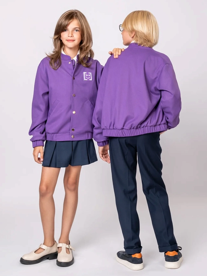 Бомбер из костюмной ткани с Шевроном в цвете: Фиолетовый Ole! Twice - фото 5